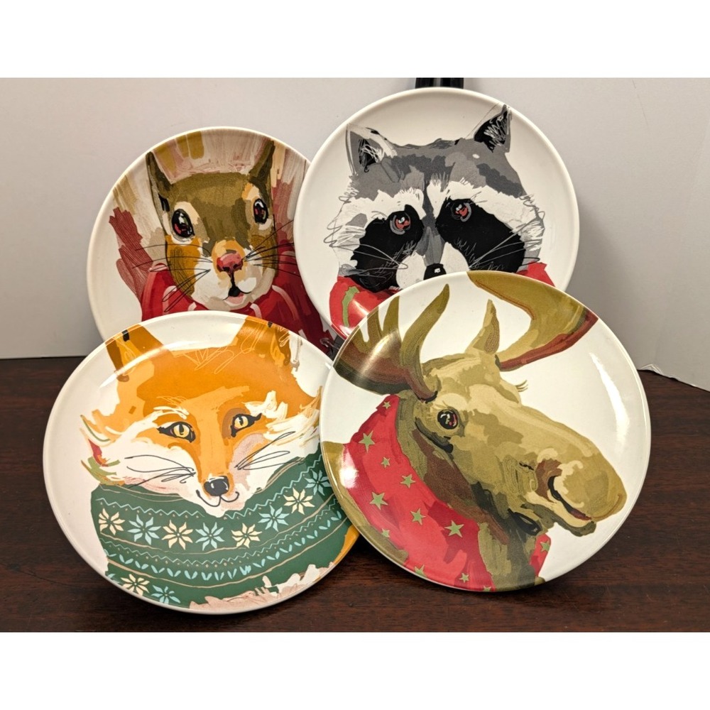 Magenta Christmas Woodland Animal Plates Set of 4 Raccoon Fox Moose Squirrel 7"